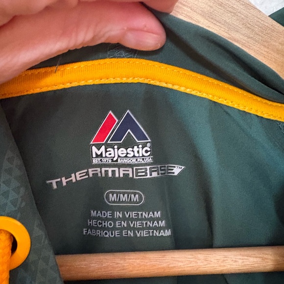 Majestic Green and Yellow Packers Zip-Up Hoodie - Picture 6 of 11